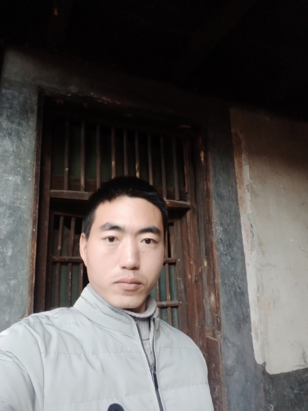 嫁与娶的第一张照片--衡阳相亲服务中心