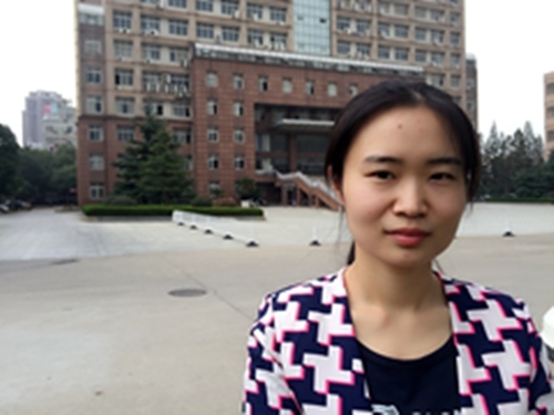 女儿征婚的第一张照片--衡阳相亲服务中心