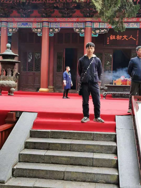 单身的小草的第三张照片--衡阳相亲服务中心