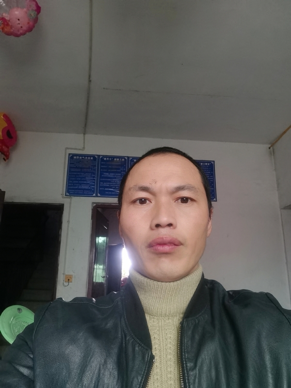 陈前的第一张照片--衡阳相亲服务中心