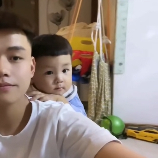 嘻嘻嘻的第一张照片--衡阳相亲服务中心