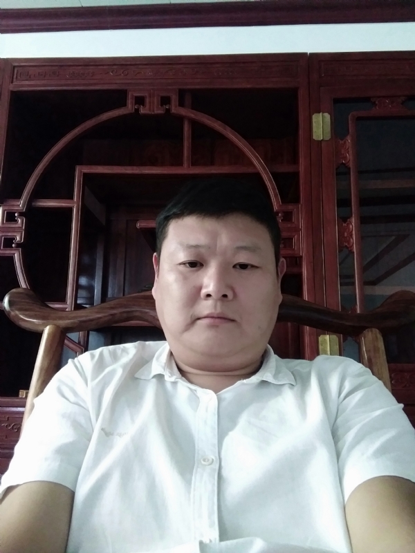 狼图腾的第一张照片--衡阳相亲服务中心