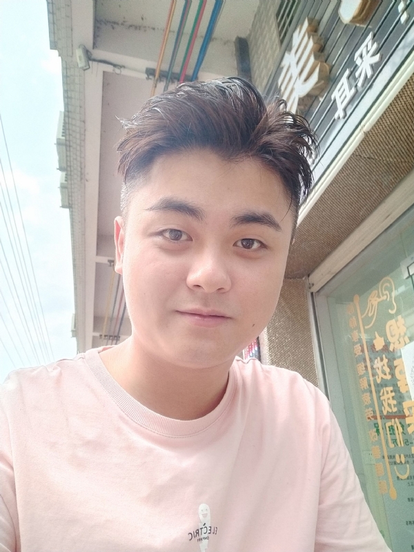 李健诚的第一张照片--衡阳相亲服务中心