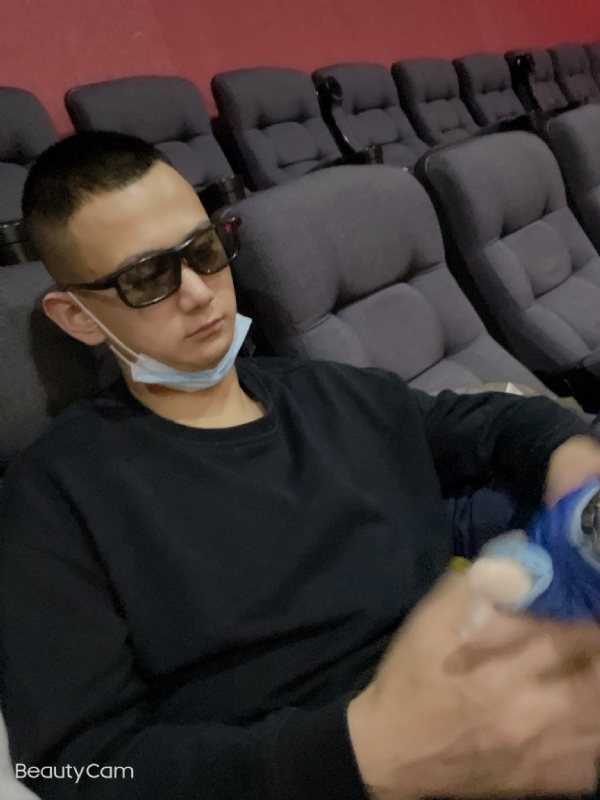 小五的第三张照片--衡阳相亲服务中心