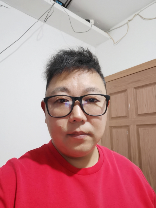 开山的第一张照片--衡阳相亲服务中心