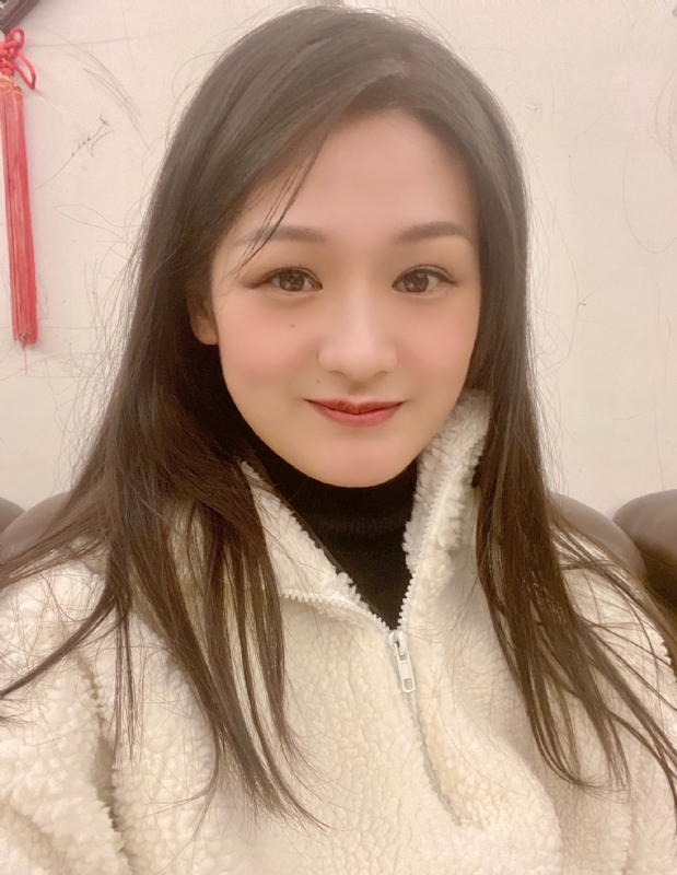 盧盈穎的第二张照片--衡阳相亲服务中心