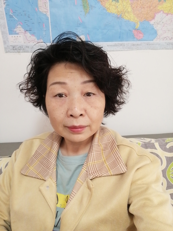 香水百合的第一张照片--衡阳相亲服务中心