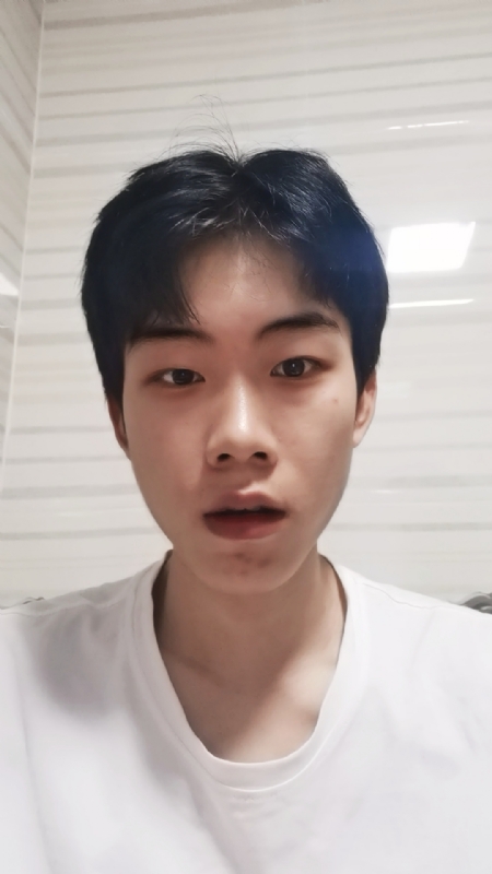 嘿的第二张照片--衡阳相亲服务中心