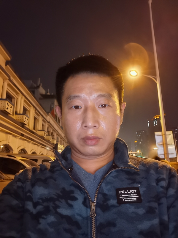 偷偷说的第二张照片--衡阳相亲服务中心