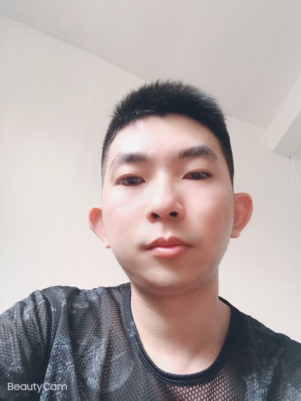 诚恳的第一张照片--衡阳相亲服务中心