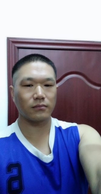 会飞的鱼的第一张照片--衡阳相亲服务中心