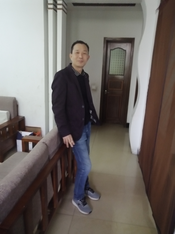 相亲相爱的第二张照片--衡阳相亲服务中心