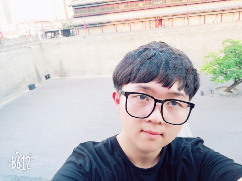 白夜行中人的第三张照片--衡阳相亲服务中心