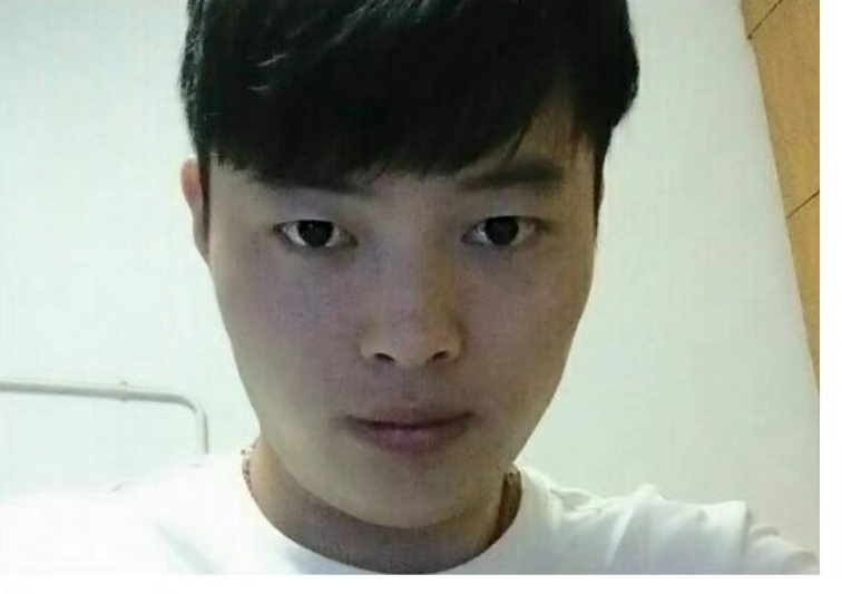 小张哥哥的第一张照片--衡阳相亲服务中心