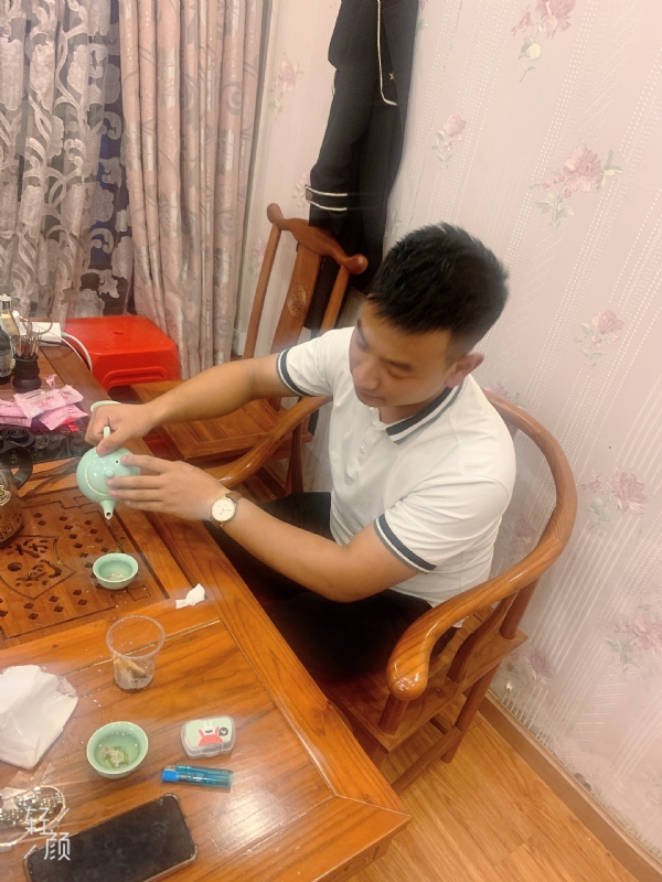 古有风琴的第一张照片--衡阳相亲服务中心