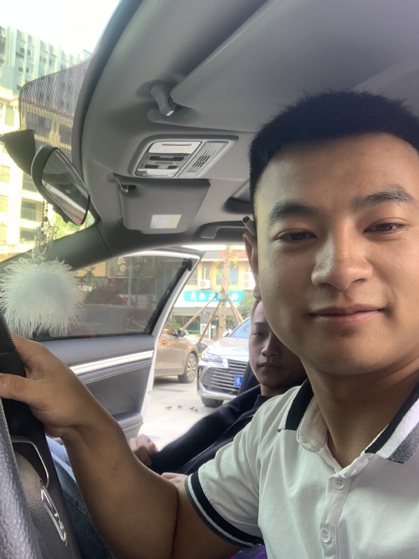 古有风琴的第三张照片--衡阳相亲服务中心