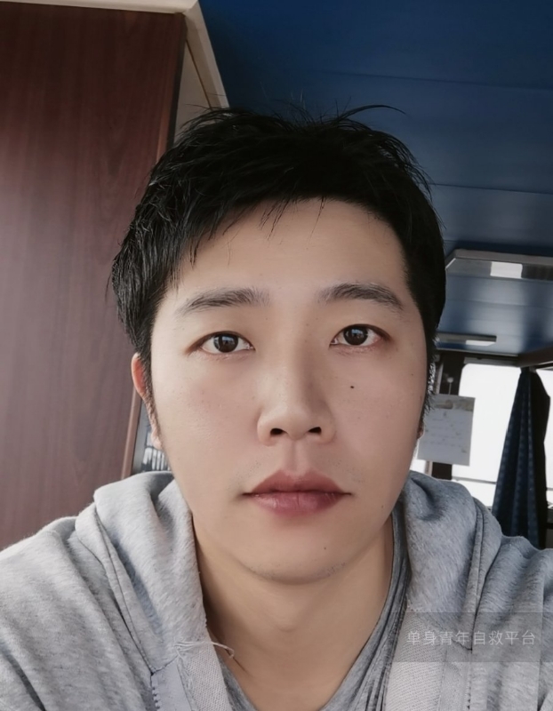 不太帅的男人的第一张照片--衡阳相亲服务中心