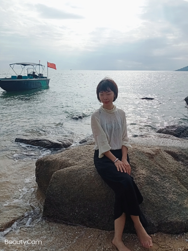 悠悠南山下的第二张照片--衡阳相亲服务中心