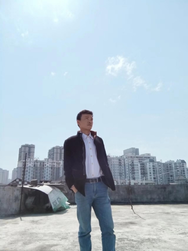 蓝色心情的第一张照片--衡阳相亲服务中心