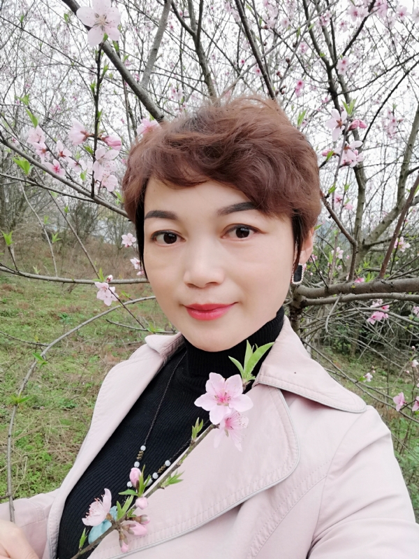 转角遇到你的第一张照片--衡阳相亲服务中心