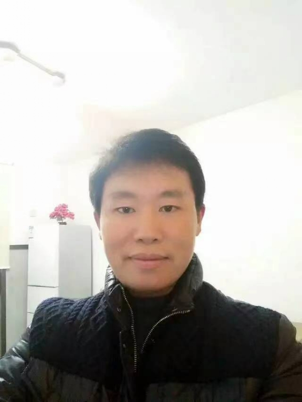 擎天柱的第一张照片--衡阳相亲服务中心