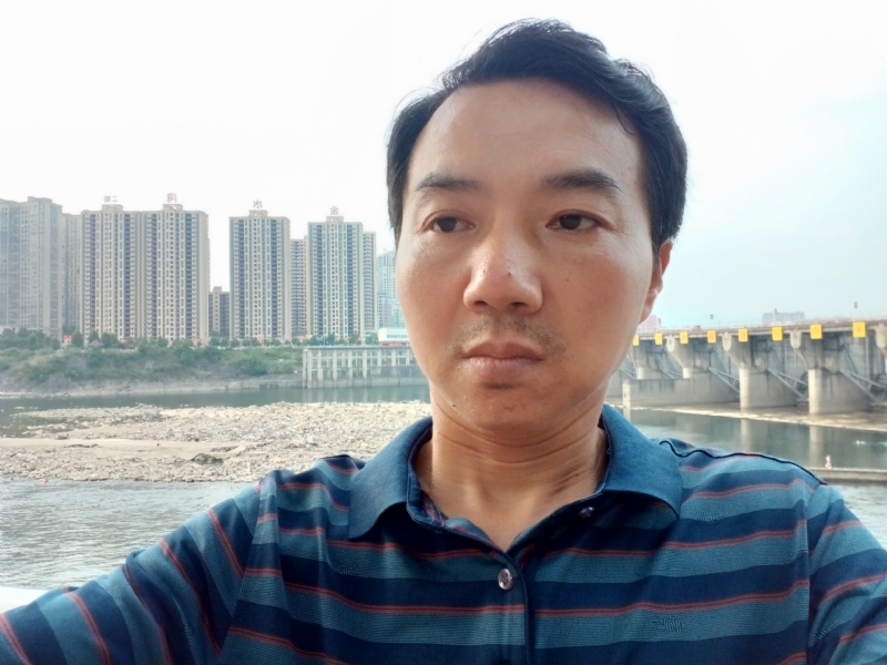 yangguang的第一张照片--衡阳相亲服务中心