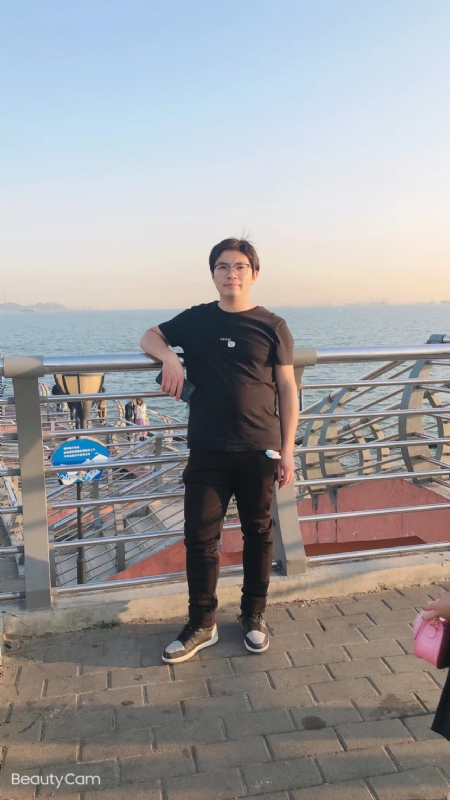 陆迅的第二张照片--衡阳相亲服务中心