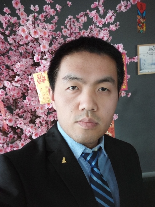 我就是个翻译的第二张照片--衡阳相亲服务中心