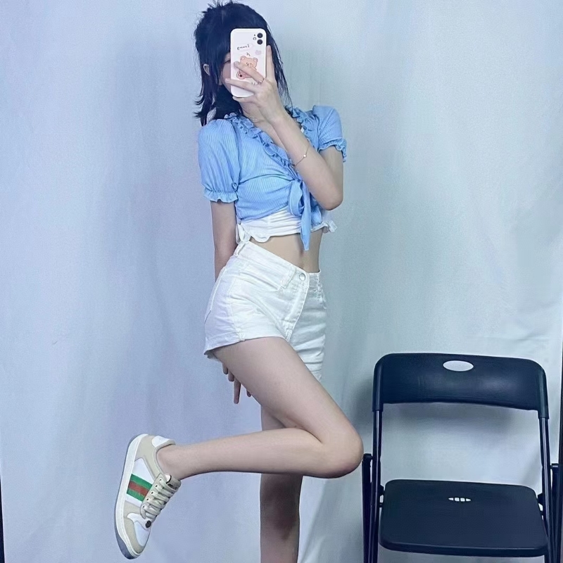 宝宝的第一张照片--衡阳相亲服务中心