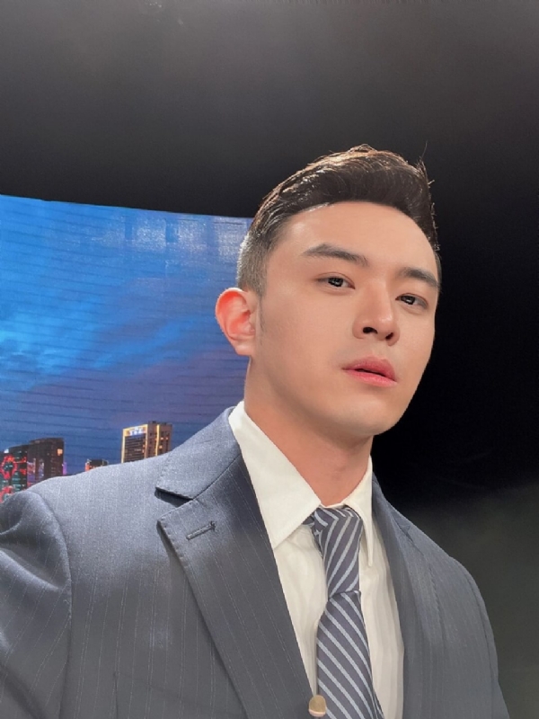 韩哥的第二张照片--衡阳相亲服务中心