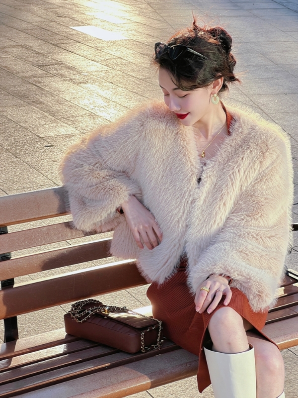 雷小姐的第一张照片--衡阳相亲服务中心