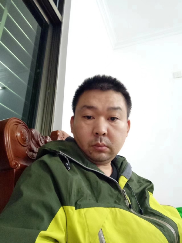 阿汤的第一张照片--衡阳相亲服务中心