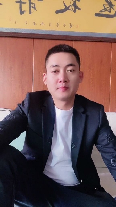 李泽胜的第一张照片--衡阳相亲服务中心