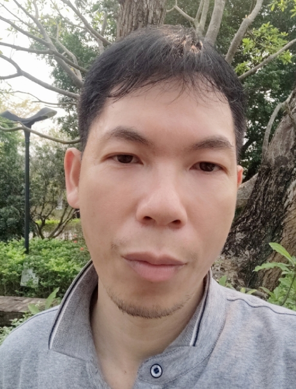 漂浮的云的第一张照片--衡阳相亲服务中心