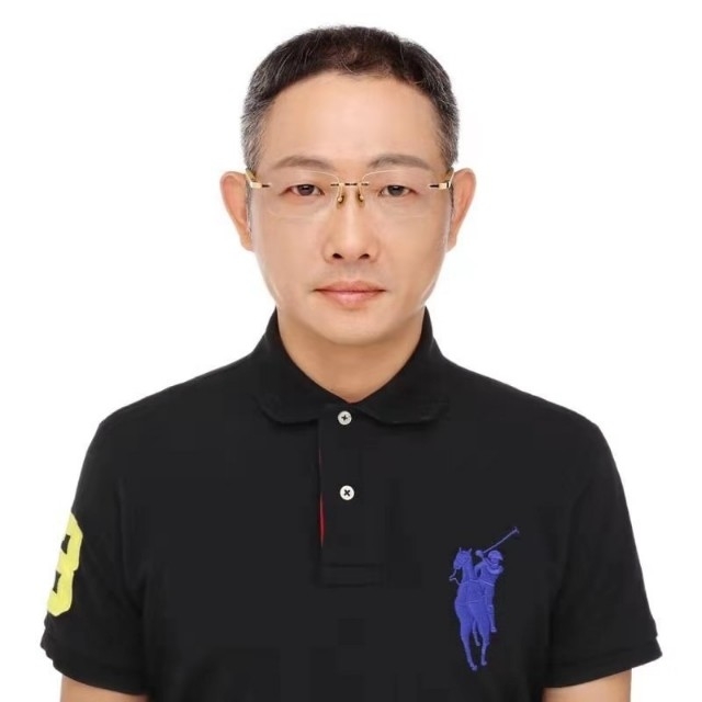 邱先森的第一张照片--衡阳相亲服务中心