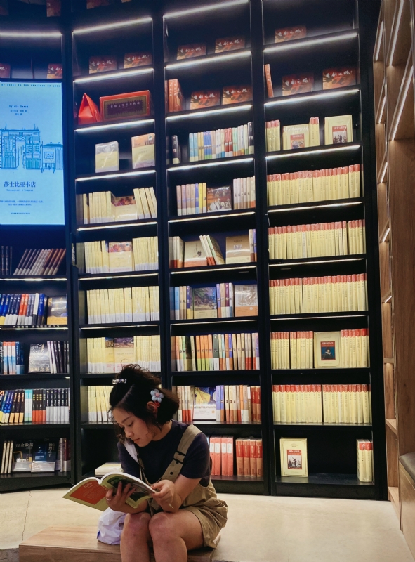 佳妹的第一张照片--衡阳相亲服务中心