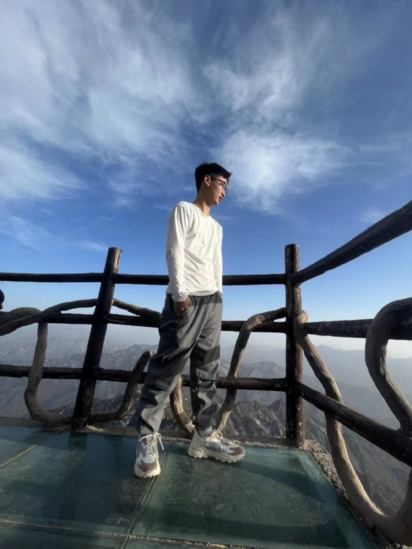 怜ぁ熙的第一张照片--衡阳相亲服务中心