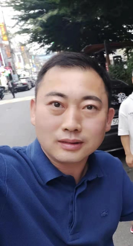 李龙的第一张照片--衡阳相亲服务中心