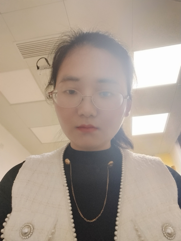 闲敲棋子的第一张照片--衡阳相亲服务中心