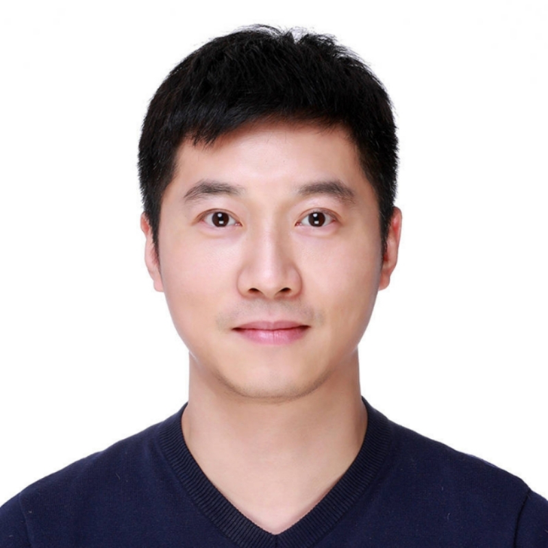 大手牵小手的第一张照片--衡阳相亲服务中心