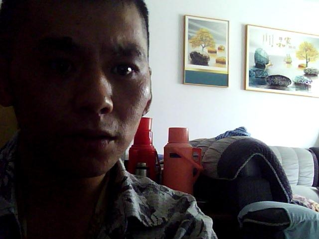 为爱而奋斗的第一张照片--衡阳相亲服务中心