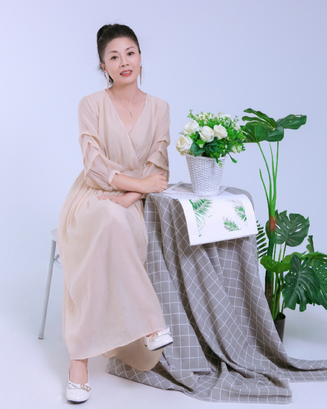 Anna的第一张照片--衡阳相亲服务中心