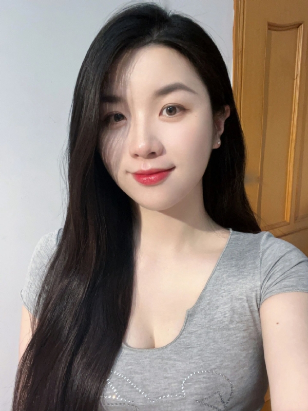 乔乔在寻爱的第二张照片--衡阳相亲服务中心