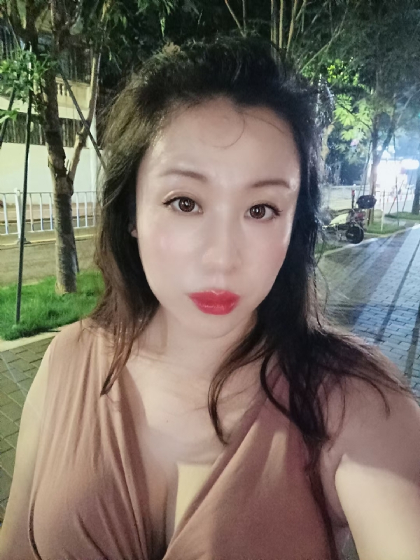 叶子青青的第二张照片--衡阳相亲服务中心