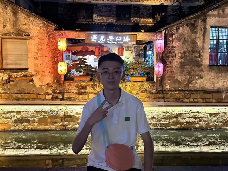 李四的第一张照片--衡阳相亲服务中心