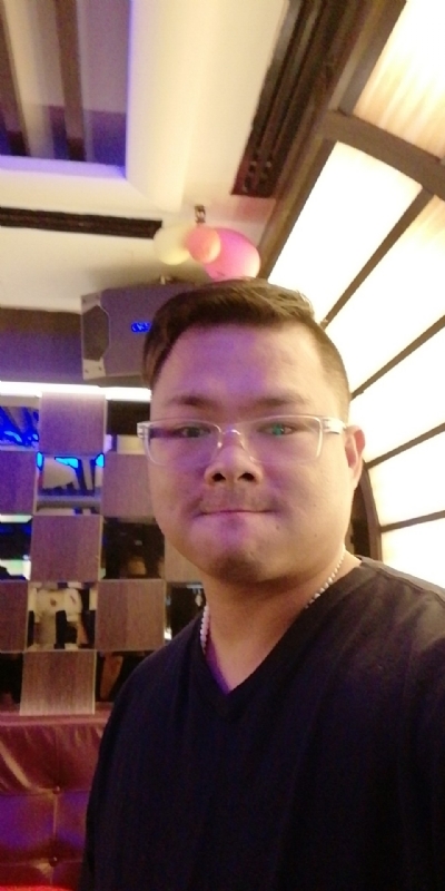 单名一个伟的第一张照片--衡阳相亲服务中心