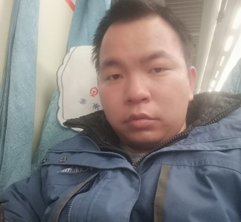 淡定的第一张照片--衡阳相亲服务中心