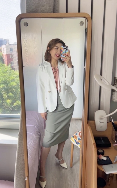 丽波的第三张照片--衡阳相亲服务中心