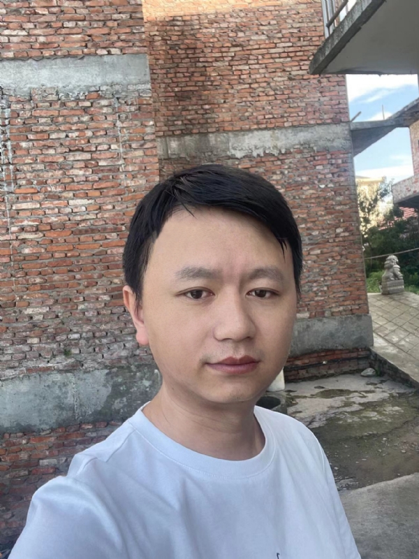 行人的第一张照片--衡阳相亲服务中心