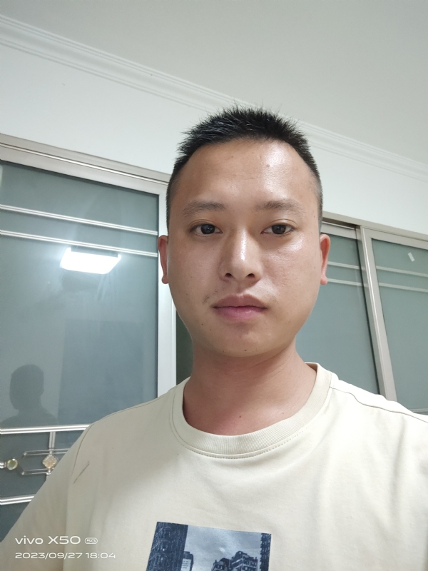 小yan同学的第一张照片--衡阳相亲服务中心